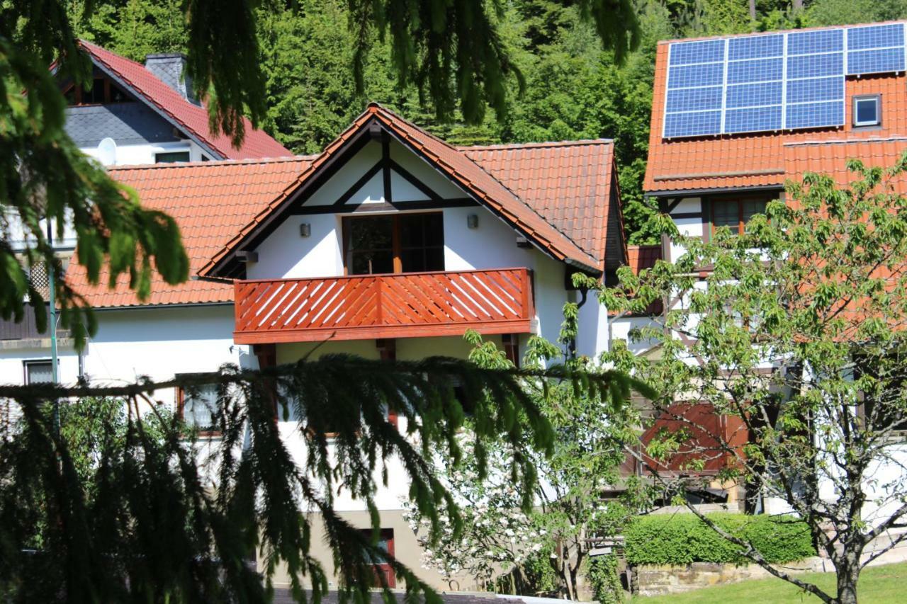 Ferienwohnung Nuessleshof Fambach エクステリア 写真